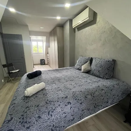 Villa Avec Piscine Chauffee A 40min De Paris Saintry-sur-Seine